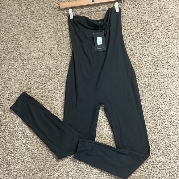 Fashion Nova black tube jumpsuit - Picture 3 of 9